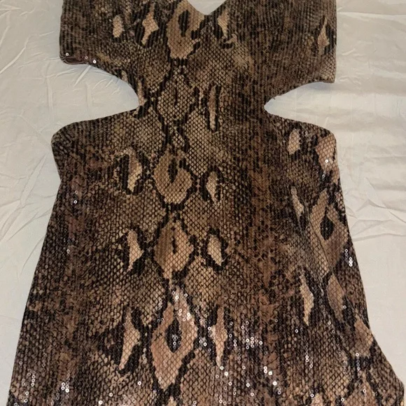 Snake Print Sequin Dress - Picture 3 of 6
